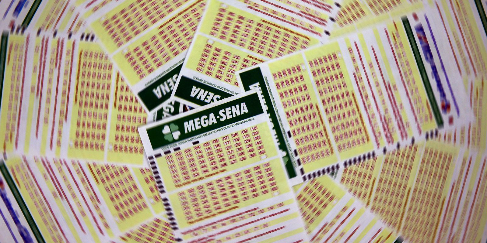 Números sorteados foram: 14 - 23 - 53 - 56 - 57 - 60. Para o próximo concurso, as apostas podem ser feitas até as 20h (horário de Brasília) de quinta-feira.