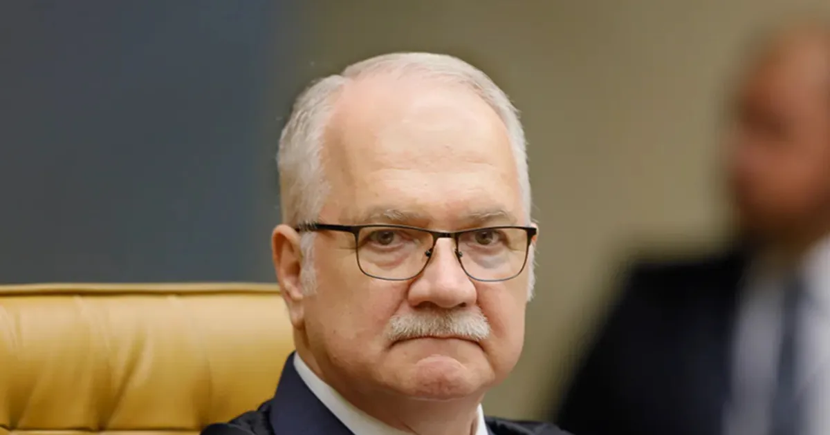 Foto: Rosinei Coutinho/SCO/STF O presidente do Supremo Tribunal Federal (STF), ministro Edson Fachin, tirou o ministro Alexandre de Moraes da relatoria do inquérito 4.781…