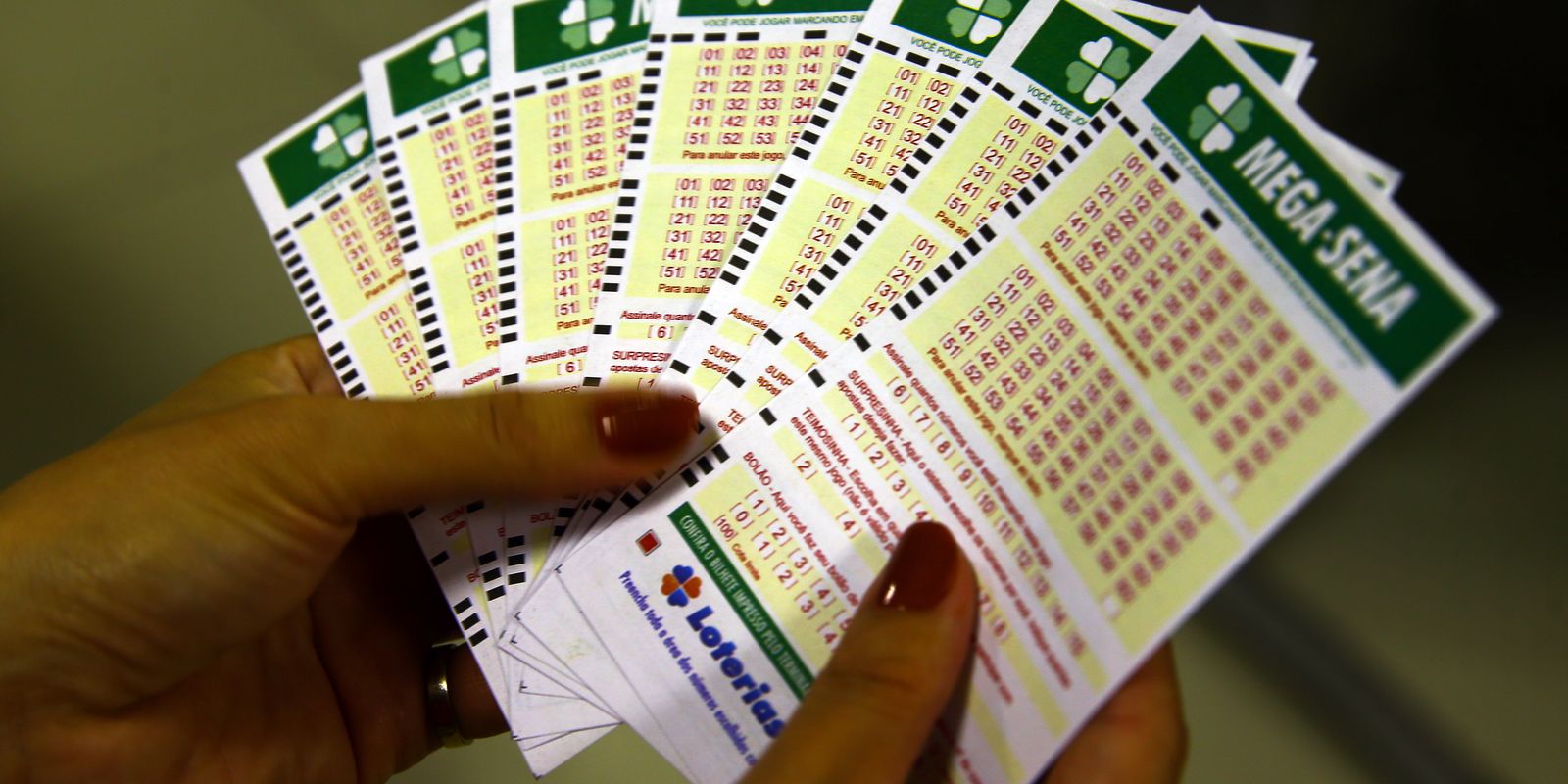 Números sorteados foram: 24 - 25 - 28 - 37 - 47 - 55. Para o próximo concurso, as apostas podem ser feitas até as 20h (horário de Brasília) de quinta-feira.