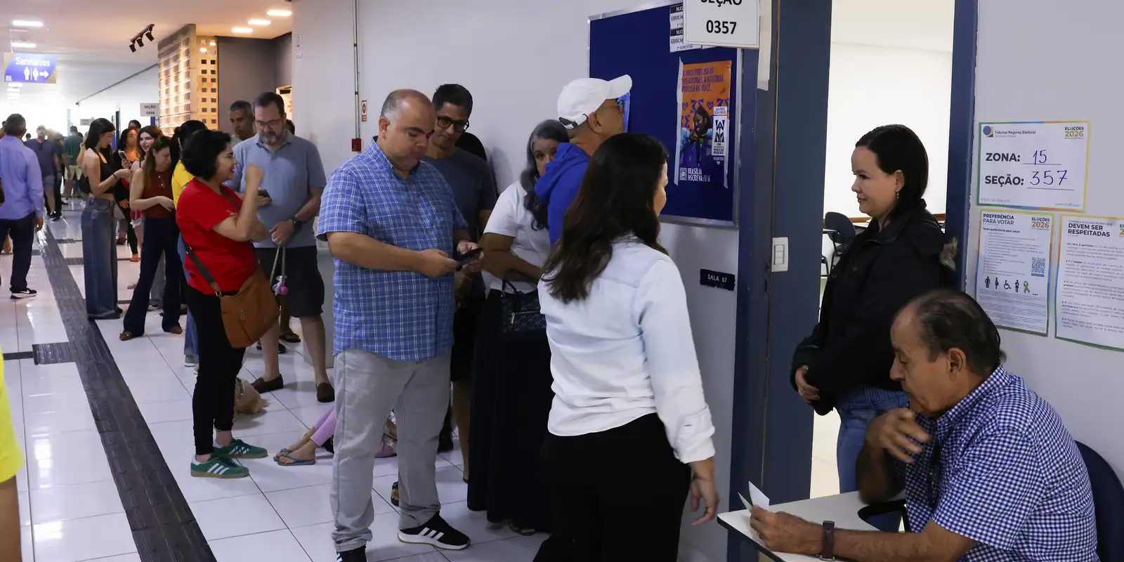 Mudanças ocorreram por motivos práticos, como reforma de última hora em locais de votação e melhoria de acessibilidade em algumas seções.